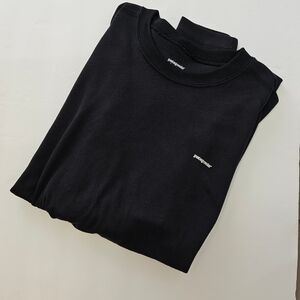 Men's Patagonia Capilene Crewneck Base Layer - Style 44202F5 - Black - Large